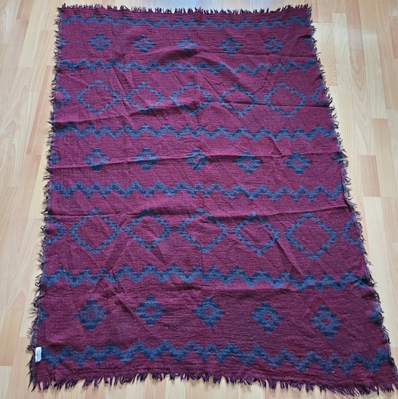 Wilfred Diamond Mosaic Blanket Scarf - Picture 4 of 9